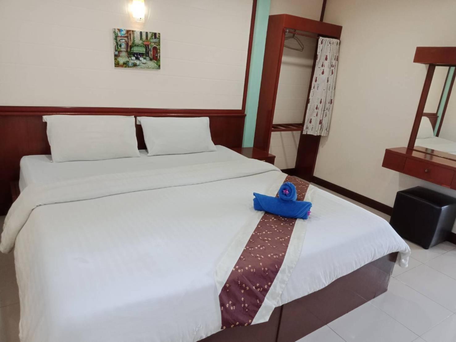 فندق Haad Somboon House سابان بانغ المظهر الخارجي الصورة