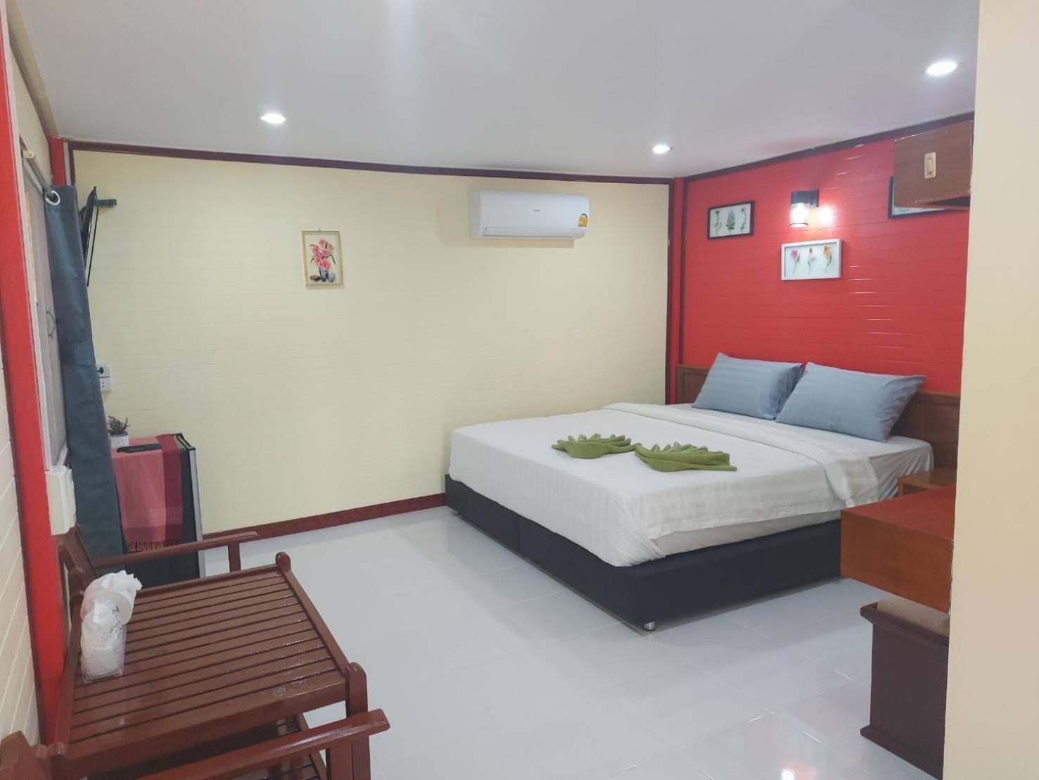 فندق Haad Somboon House سابان بانغ المظهر الخارجي الصورة