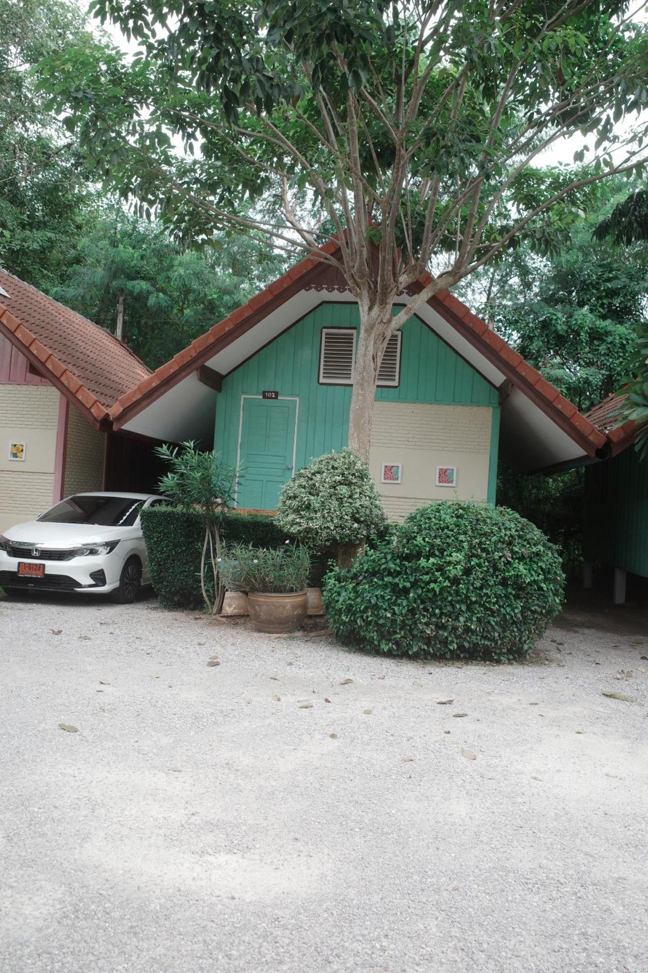 فندق Haad Somboon House سابان بانغ المظهر الخارجي الصورة