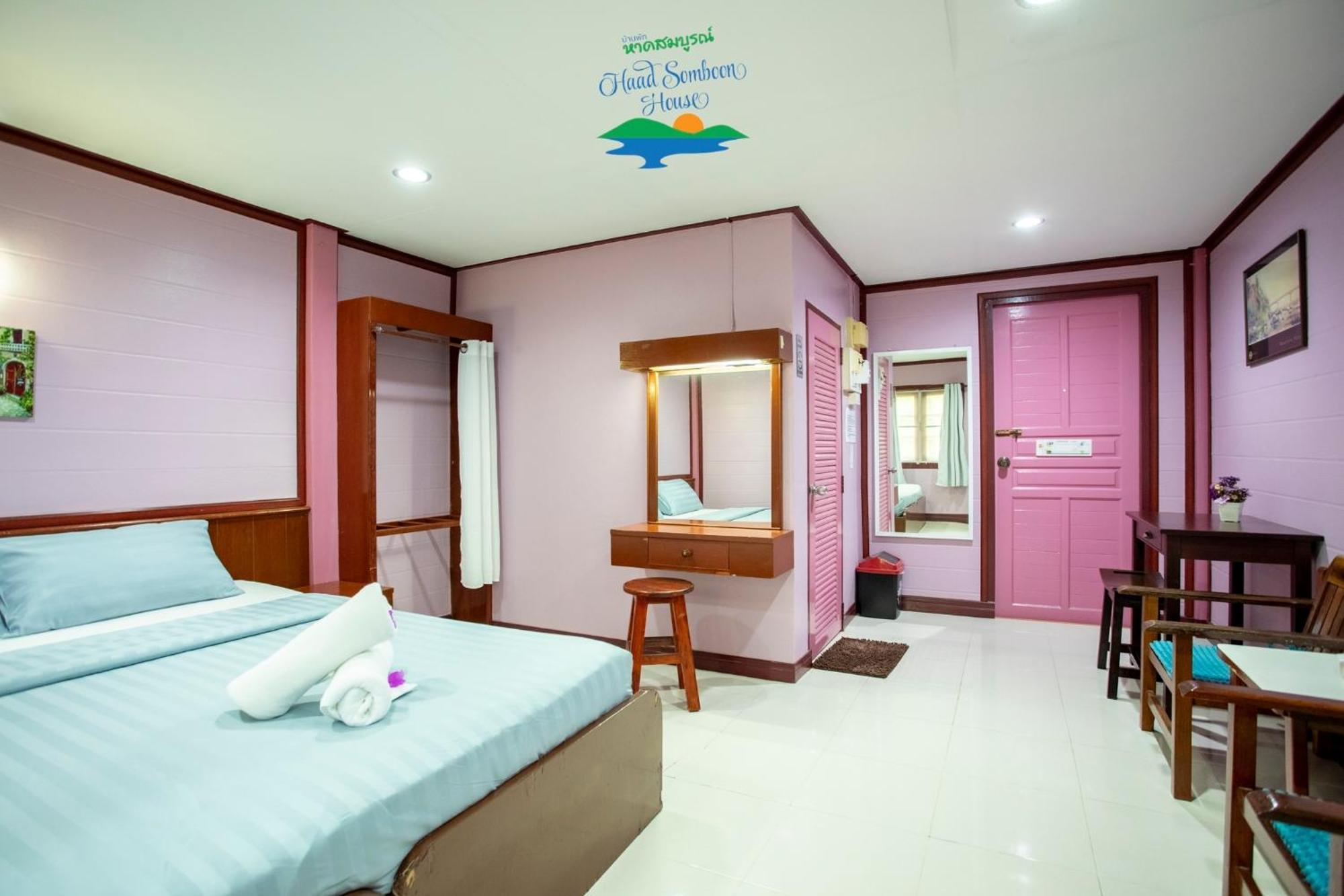 فندق Haad Somboon House سابان بانغ المظهر الخارجي الصورة