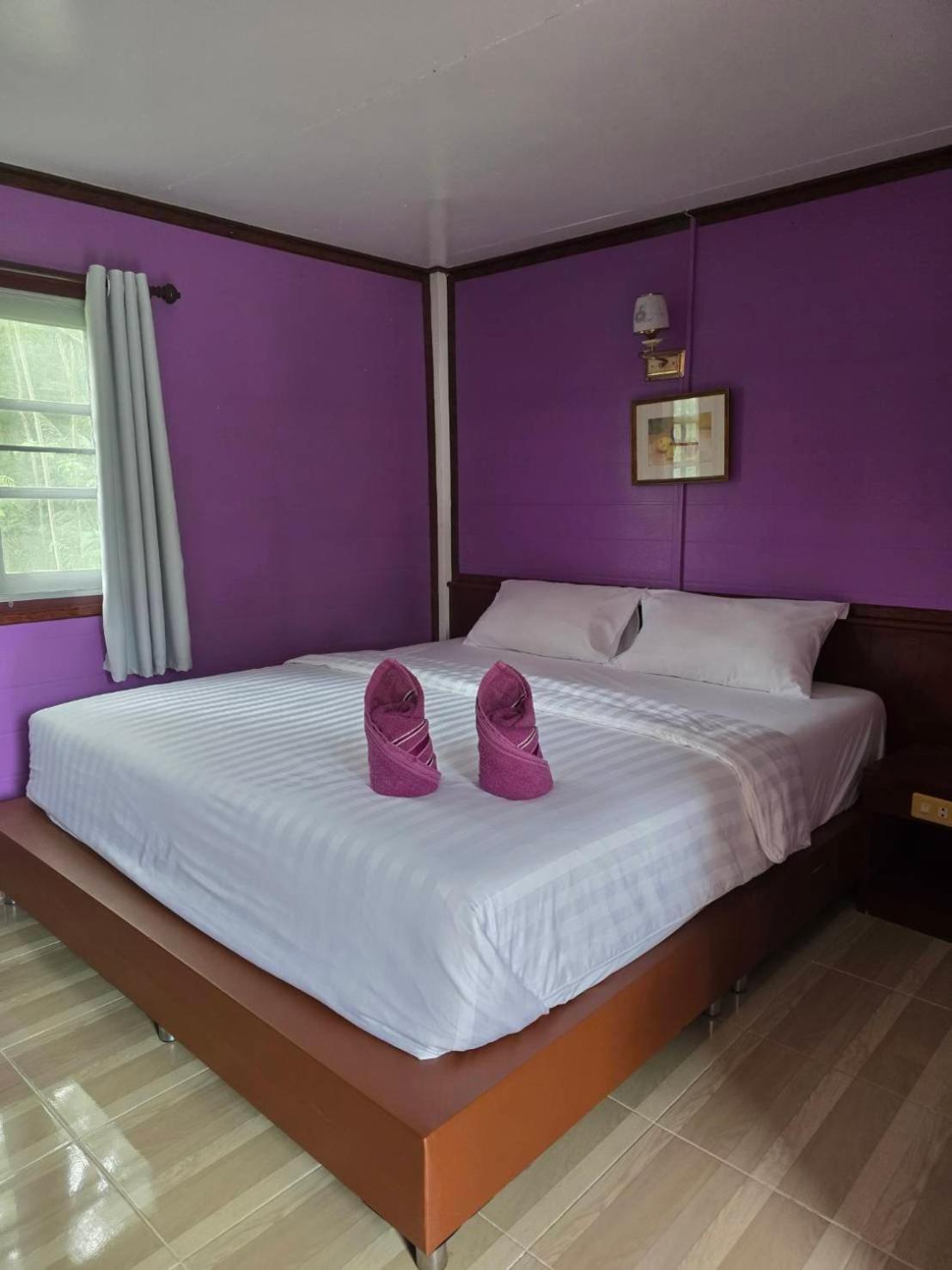 فندق Haad Somboon House سابان بانغ المظهر الخارجي الصورة