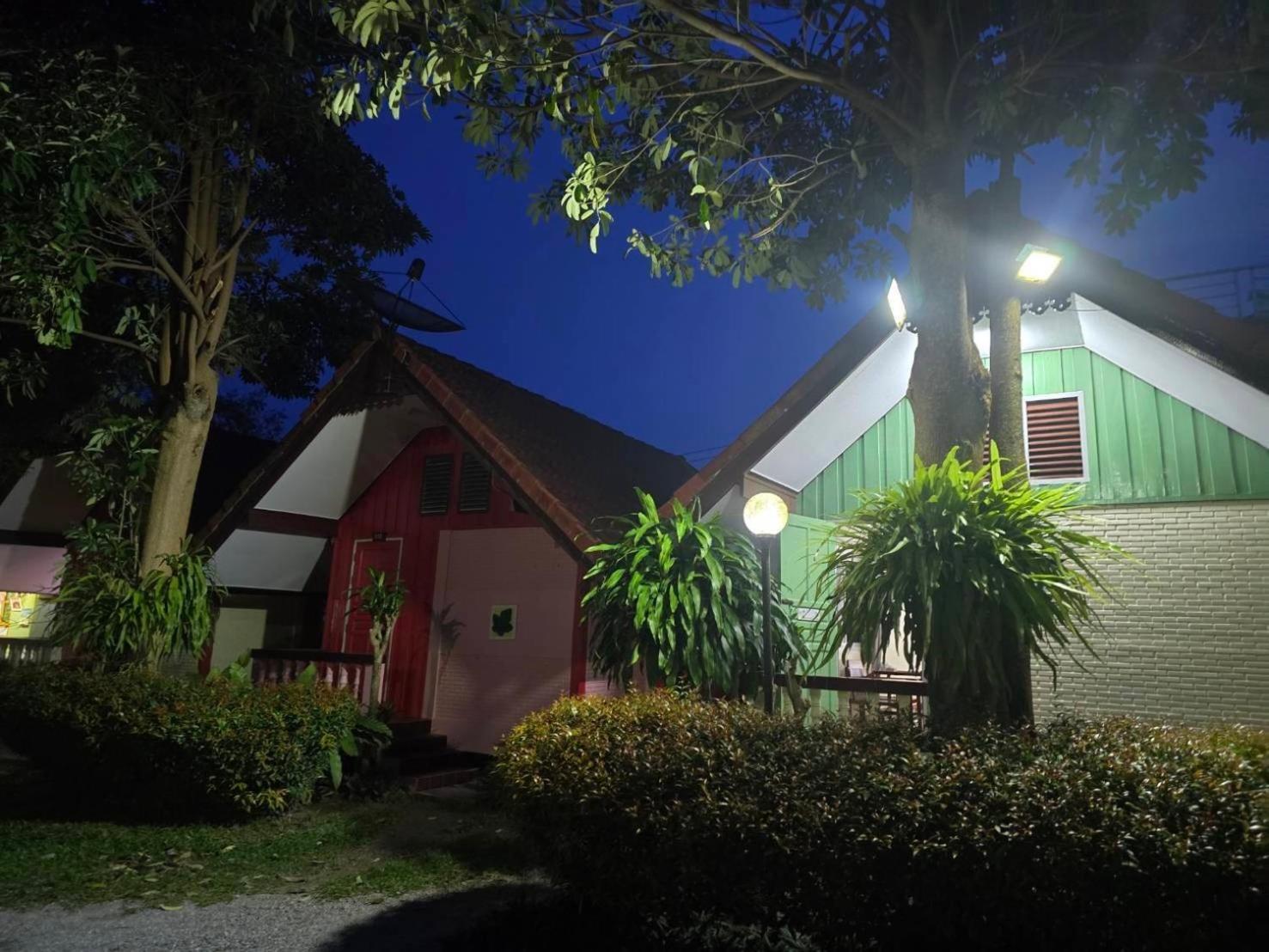 فندق Haad Somboon House سابان بانغ المظهر الخارجي الصورة