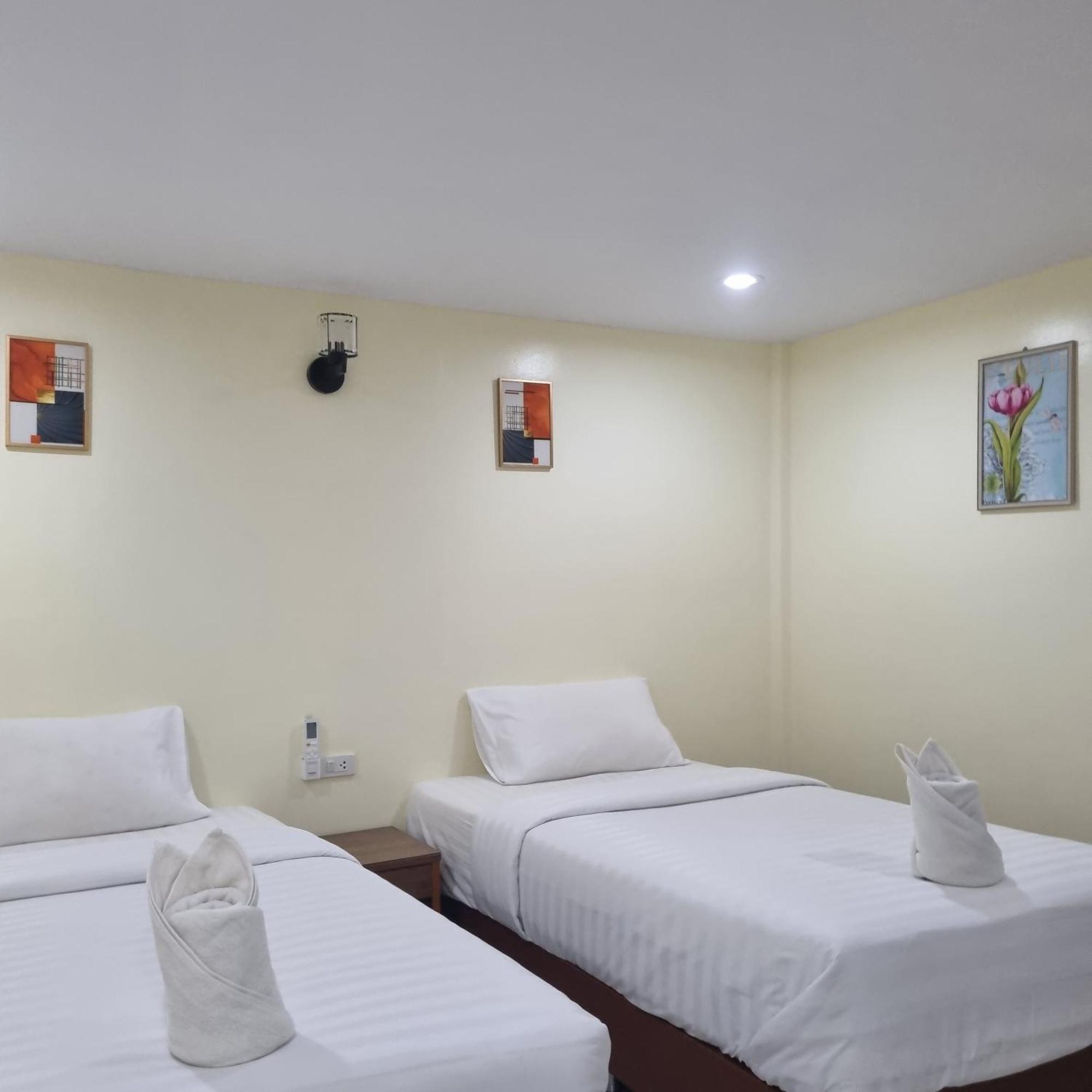 فندق Haad Somboon House سابان بانغ المظهر الخارجي الصورة